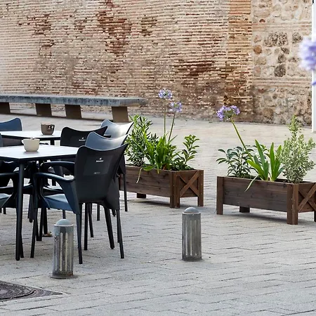 Hotel Atarazanas 4*