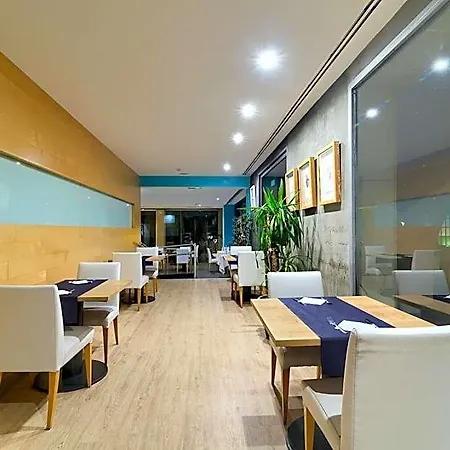Atarazanas 4* Walencja