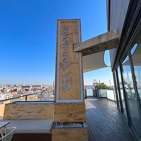 ホテル Atarazanas