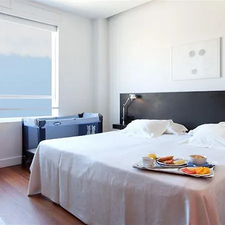 Hotell Sea Port 4*