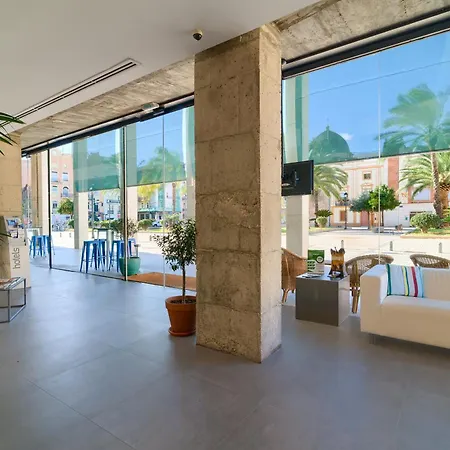 Hotel Atarazanas 4*