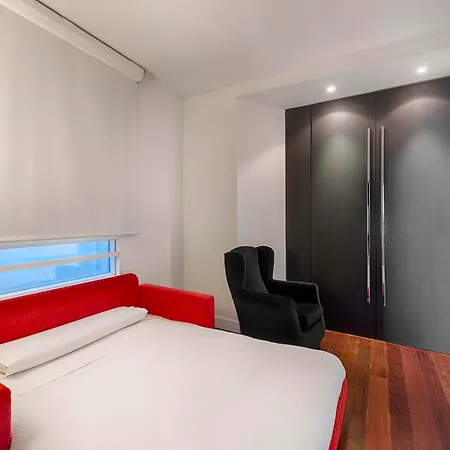 Sea Port Hotel 4*